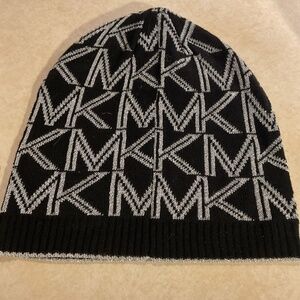 Michael Kors black and silver beanie stylish, trendy, sparkles